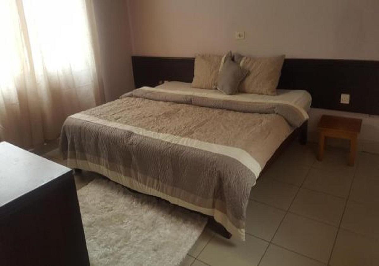 First Choice Hotel Аккра Экстерьер фото
